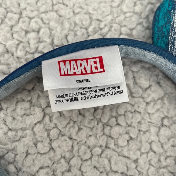 America Chavez Ear Headband for Adults – Marvel Pride Collection 🔴🟠 - Picture 4 of 4